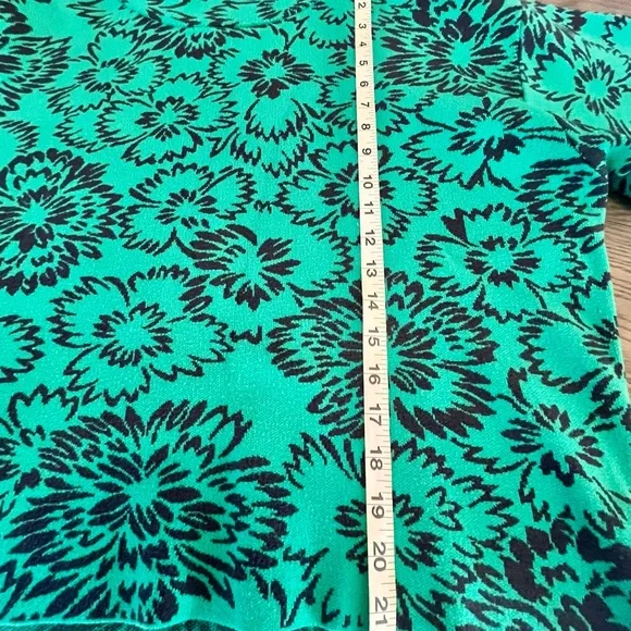 ANTHROPOLOGIE (MAEVE) SWEATER - Picture 7 of 9